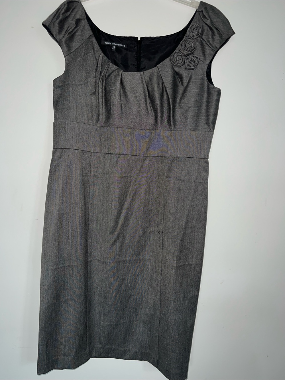 Jones New York Charcoal Cap-Sleeve Sheath Dress with Rosette Detail 14 lined